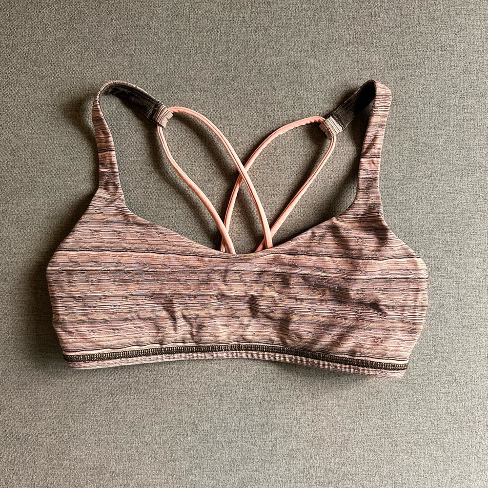 Lululemon Free to Be Bra
